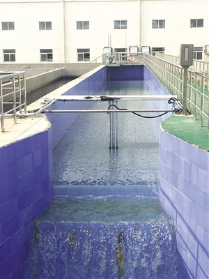 經開草(cǎo)灘污水(shuǐ)處理(lǐ)廠消毒池出水(shuǐ)