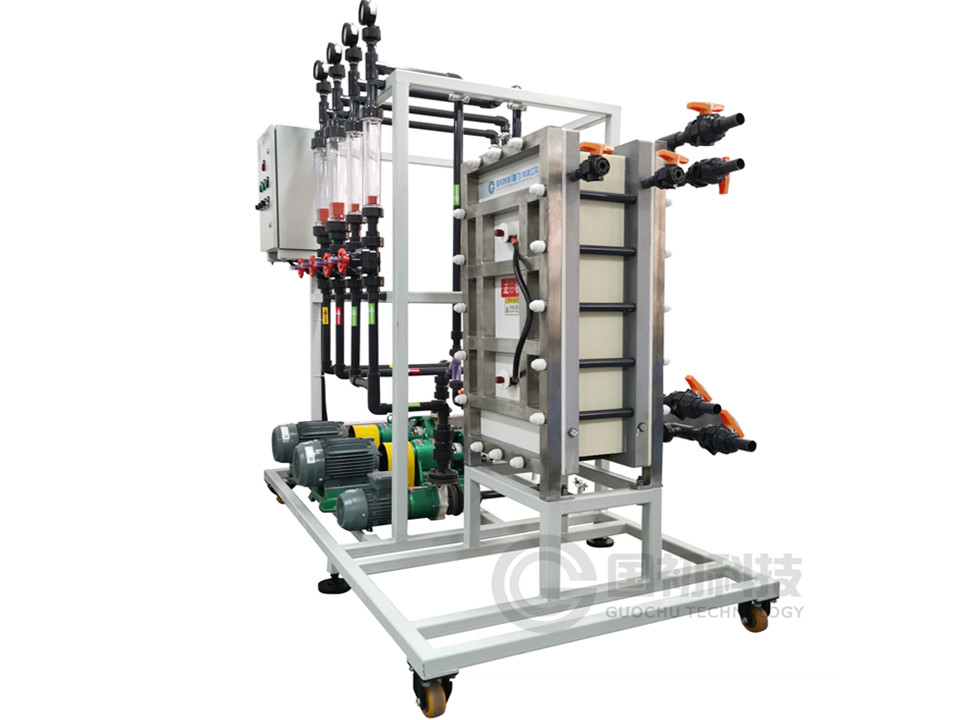 反向電(diàn)滲析設備